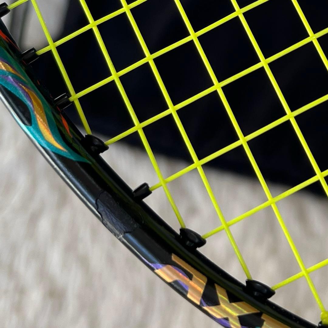 Li-NING AXFORCE100 バドミントンラケット