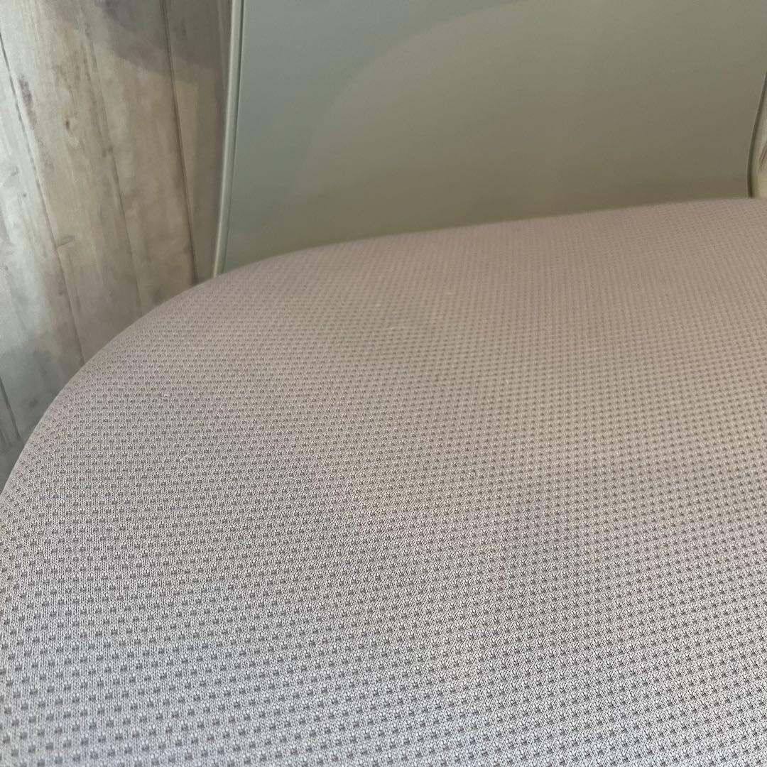 コクヨ ingLIFE イングライフ 4本脚／ミディアムグレージュ