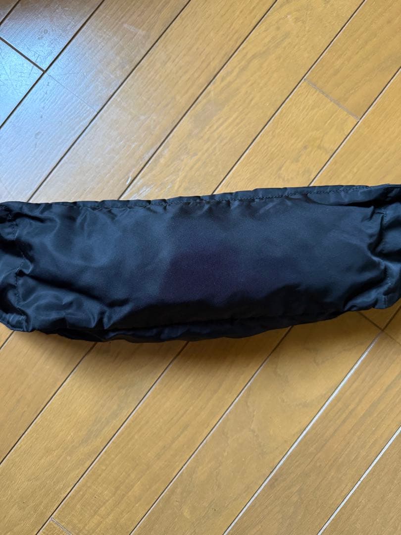 ✨極美品✨ プラダ ボディバッグ ウエストバッグ 三角ロゴ ナイロン ブラック