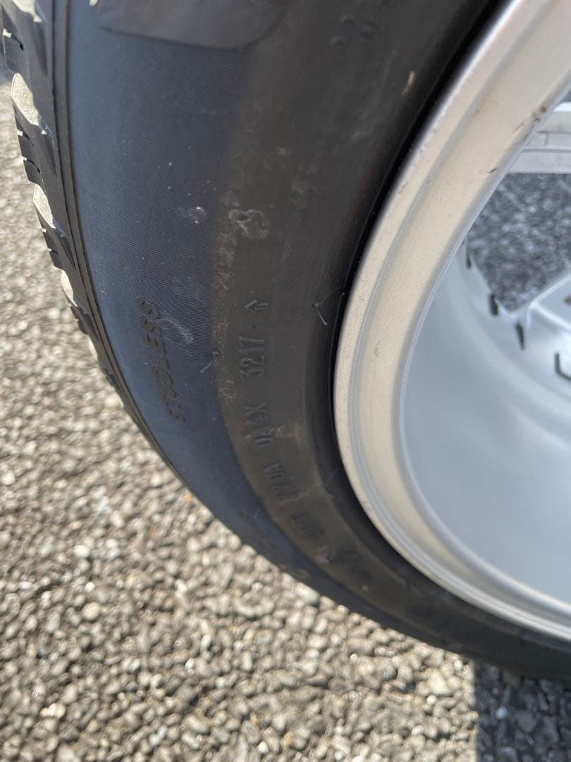 走行3千キロ未満 スタッドレスセットベンツCクラス Aクラス