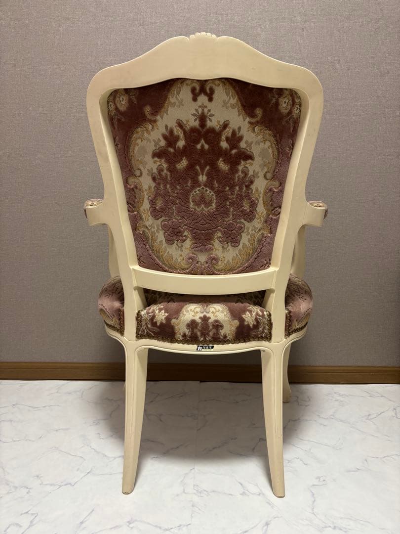 カリモク　ドマーニルイXV ルイ15世 ダイニングチェア