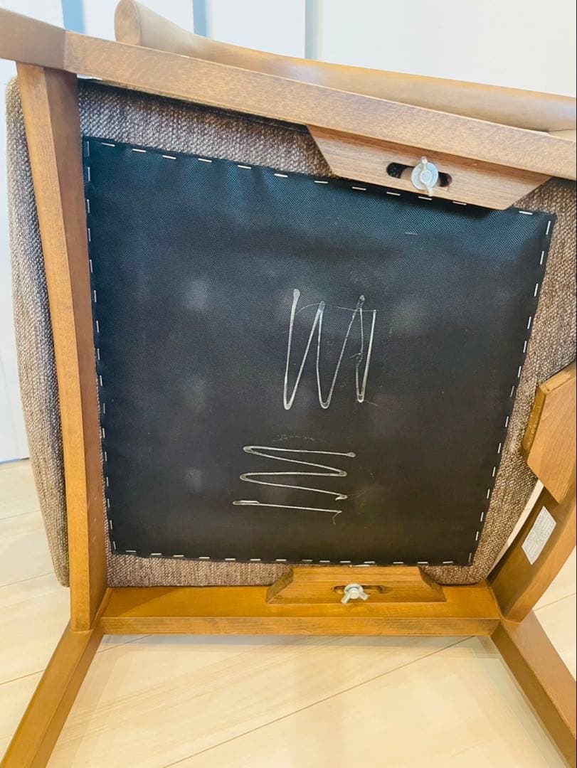 ニトリ Nコレクション C-27M 肘付き　ダイニングチェア