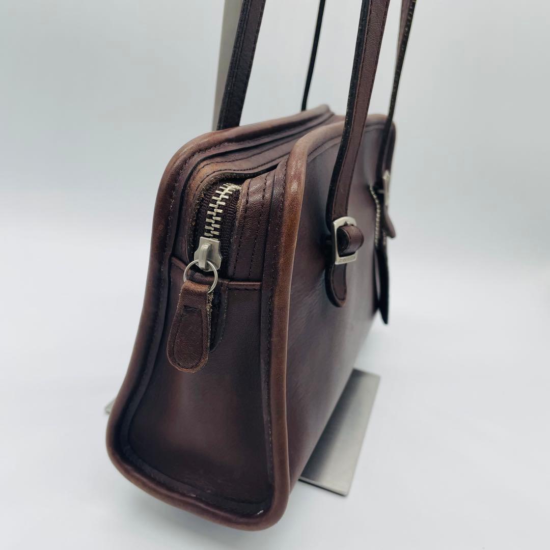 オールドコーチ　ショルダーバッグ　 希少9051 USA製 ブラウン