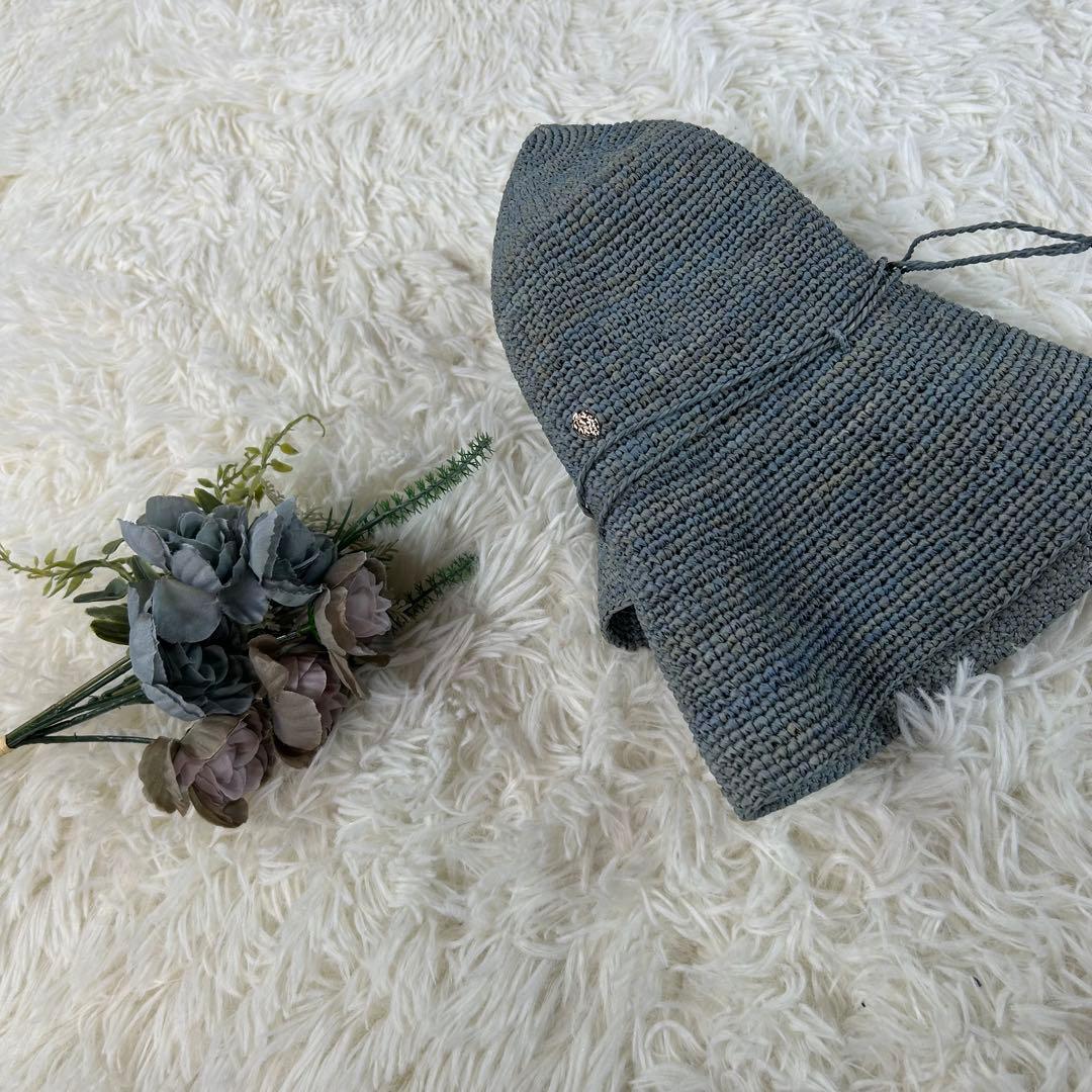 美品★ヘレンカミンスキー ライトブルー×ブルーグレー×ブルーグリーン ラフィア