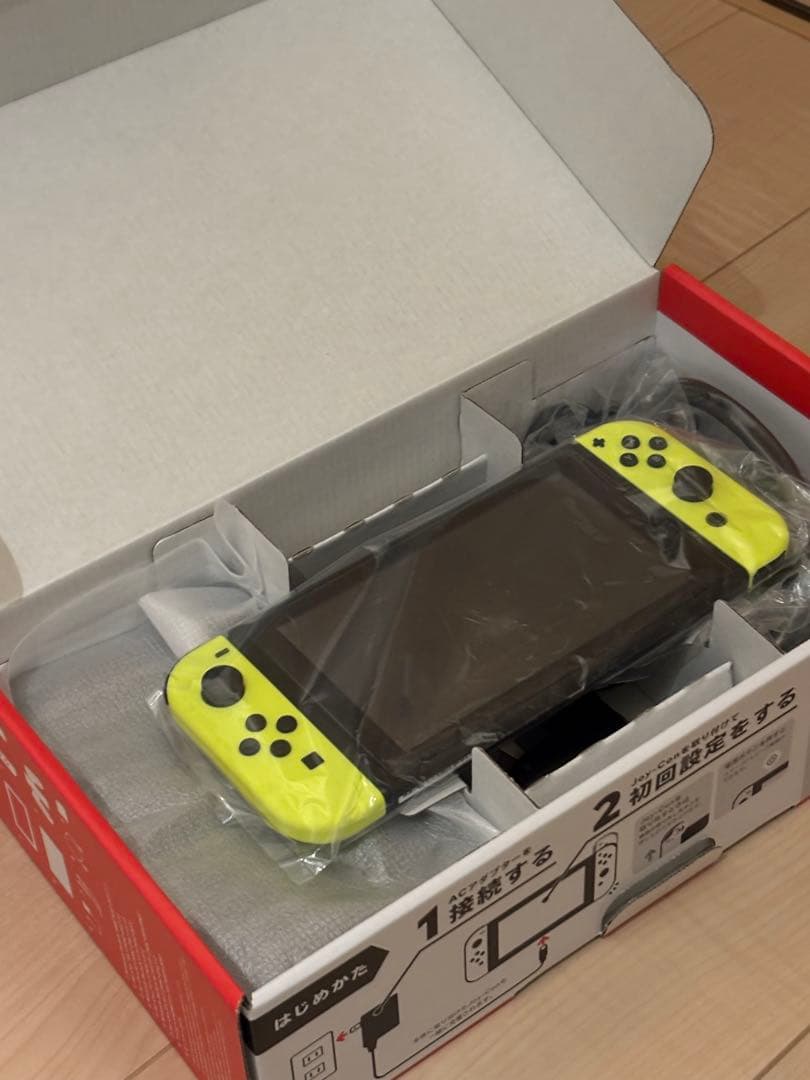 Nintendo Switch 本体 ケース+備品付き