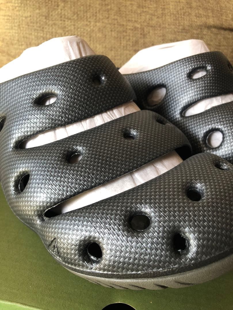 希少サイズ29！もう出ない超激レア！KEEN キーンヨギアーツグラファイト！