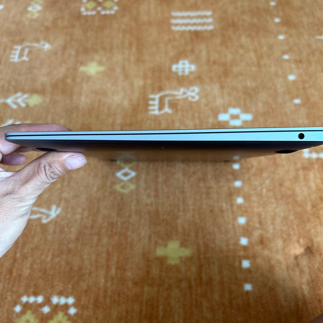 美品MacBook Air 2020 A2337 M1 8/500GB