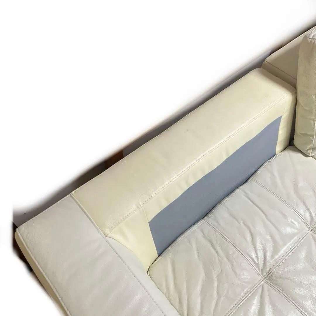 ニトリカウチソファ本革(一部合革)ホワイト　カウチ側　商品価格¥20000