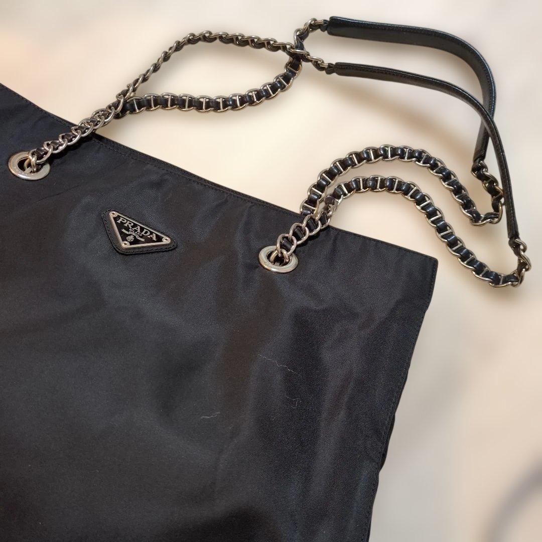 PRADA プラダ 黒ショルダーバッグ