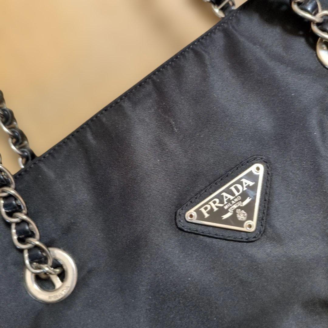 PRADA プラダ 黒ショルダーバッグ
