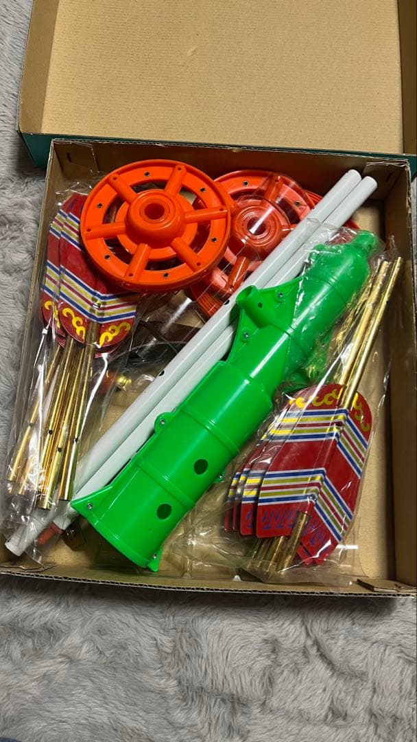 鯉のぼりセット 伝統デザイン 取り付け用具付き