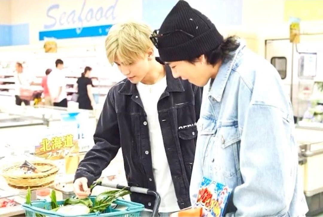 マルジェラニットビーニー（登坂広臣着）ブラックニット帽