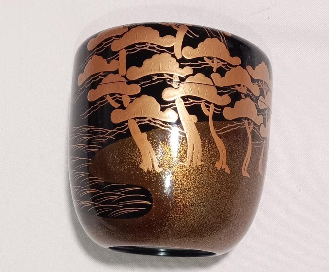 茶道具　蒔絵師政峰作　黒漆塗松並木蒔絵中棗　美品！！