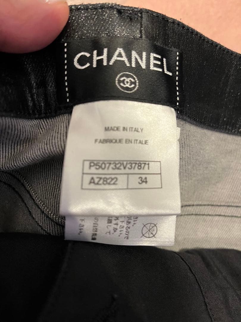 CHANEL レザーパンツ　サイズ34