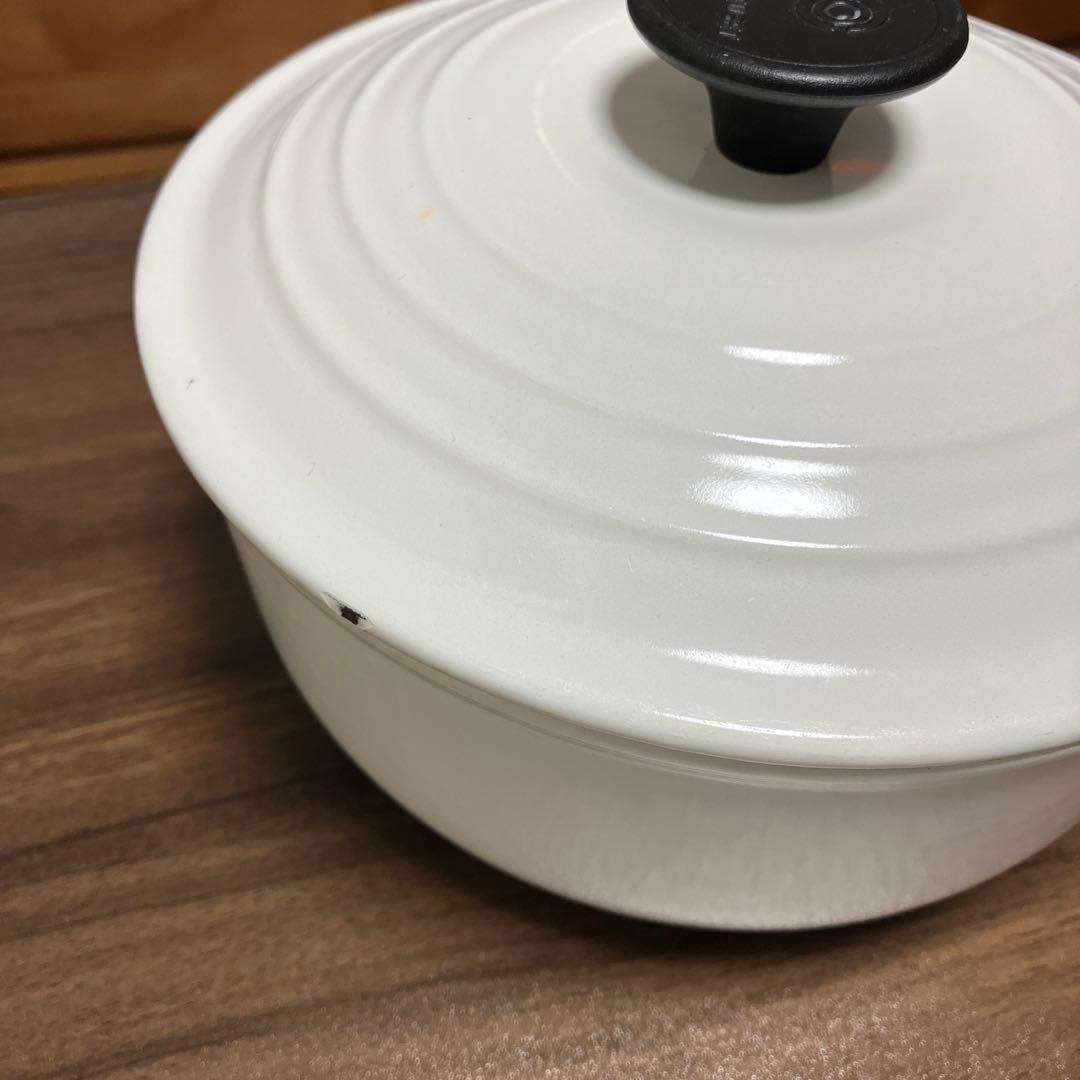 【廃盤・レア】ル・クルーゼ 18cm ソースパン　ホワイト