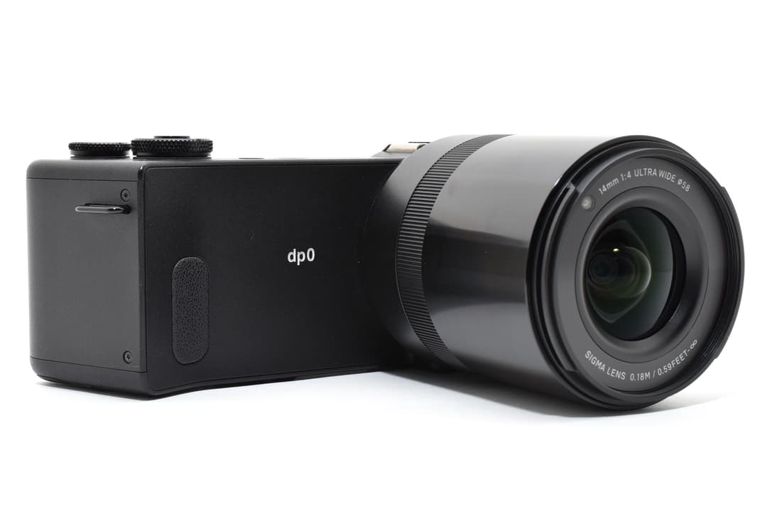 ■極上品■ シグマ dp0 Quattro デジカメ #C748