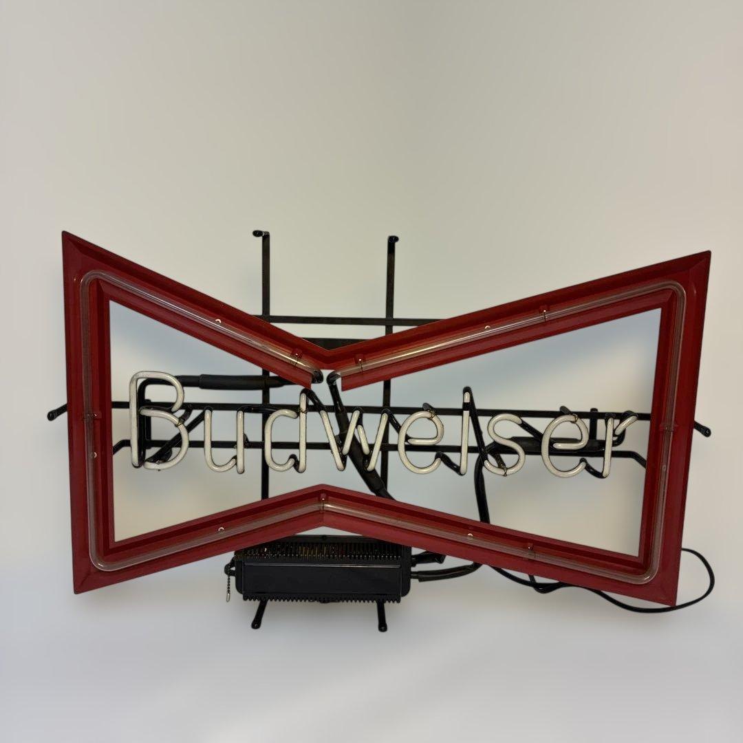 Budweiser バドワイザー　ネオンサイン