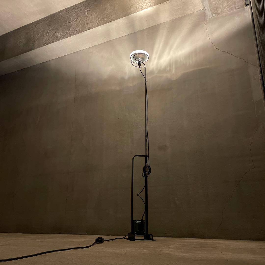 FLOS toio フロアランプ　ミッドセンチュリー