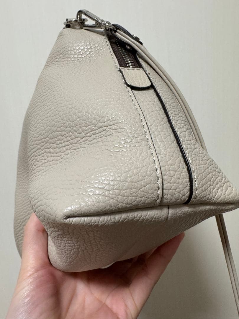 GIANNI CHIARINI アリファMサイズ（LAMB）ショルダーバッグ