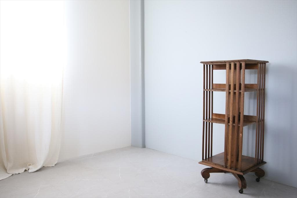 英国アンティーク回転式ブックシェルフ/木製本棚/飾り棚/花台/食器棚(90-37