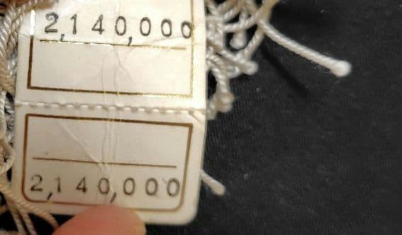 【酒宴はお城の庭で】ペルシャ絨毯　シルク手織り　ふたりの王子4人の召使い