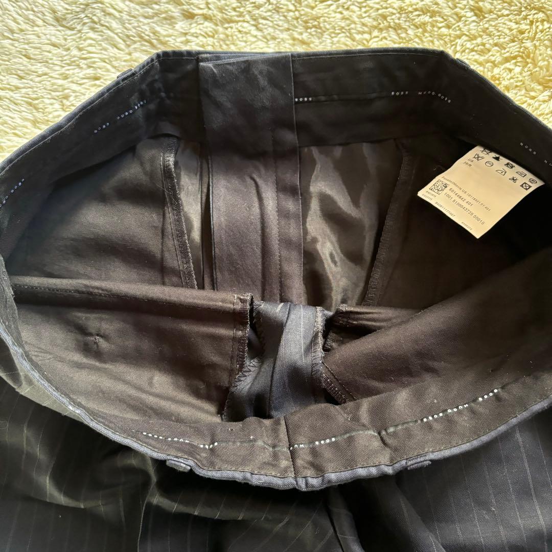 美品✨ヒューゴボス　セットアップ　ネイビーストライプ　48トルコ製　総裏