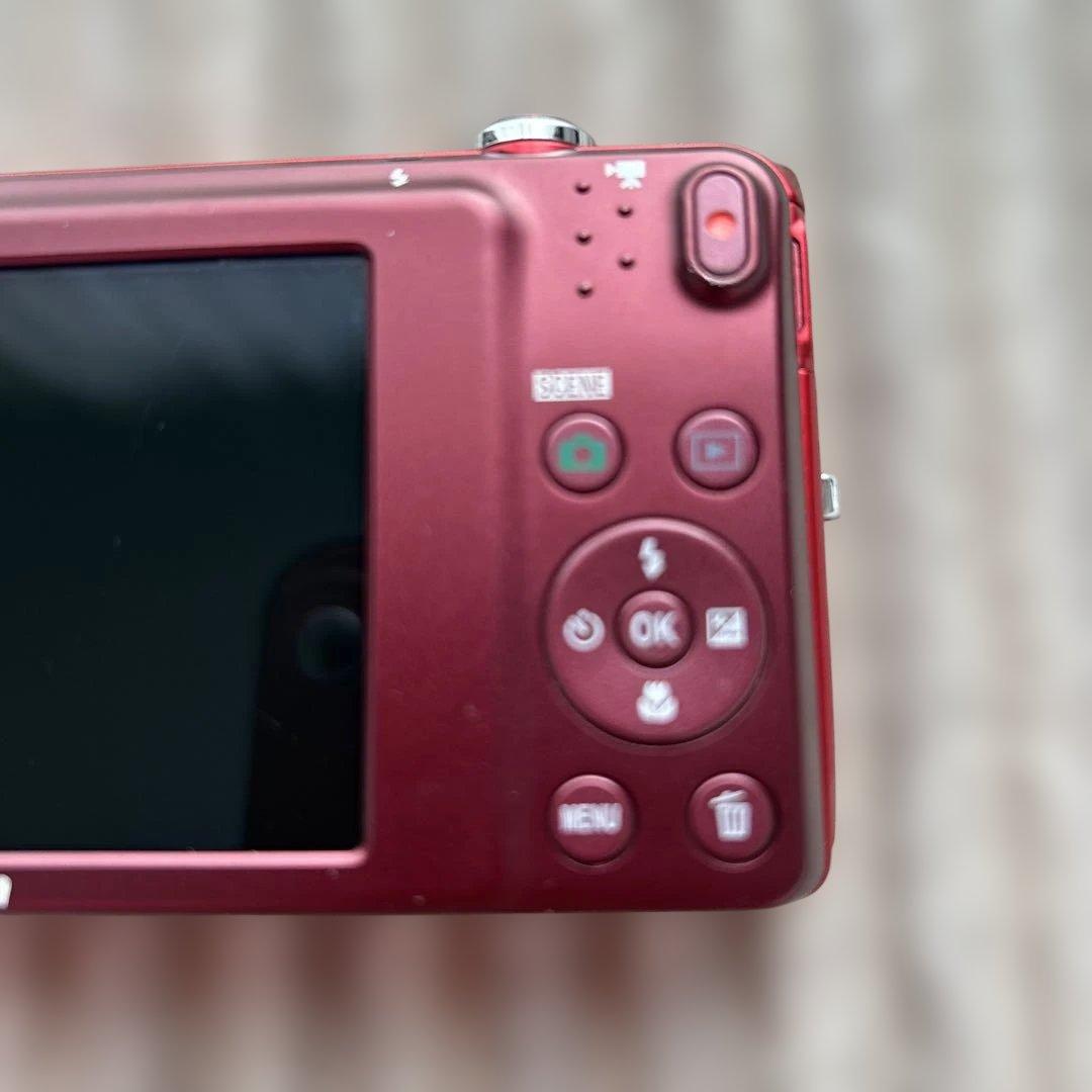 NIKON coolpix ニコン クールピクス　s3500 レッド