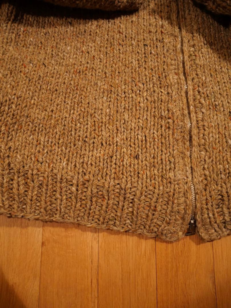 トップス PHIGVEL HAND-KNITTING ZIP SWEATER