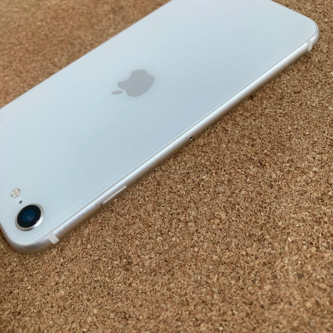 806【早い者勝ち】電池最良好☆iPhoneSE3 64GB SIMフリー☆