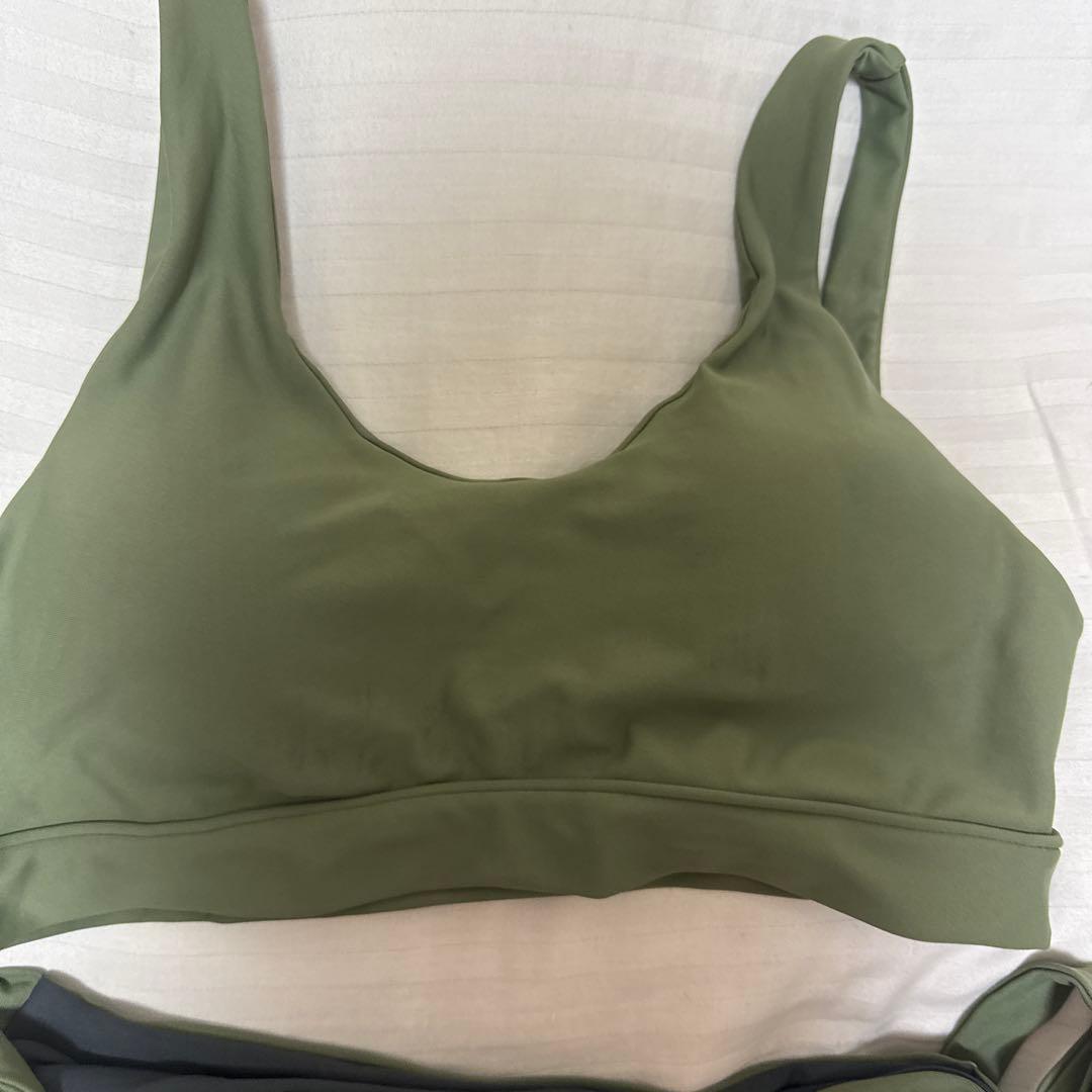 オリーブグリーン セパレート水着　ALEXIASTAM