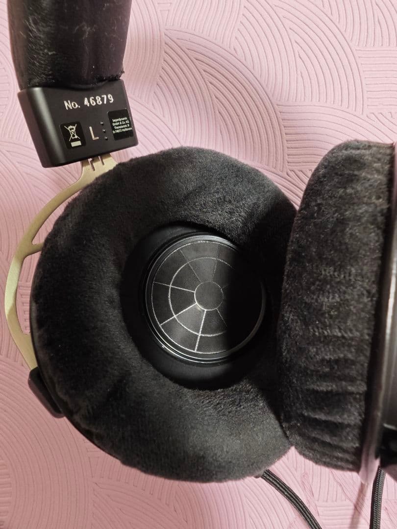 【中古品】beyerdynamic バイヤーダイナミック T1 2ndヘッドホン
