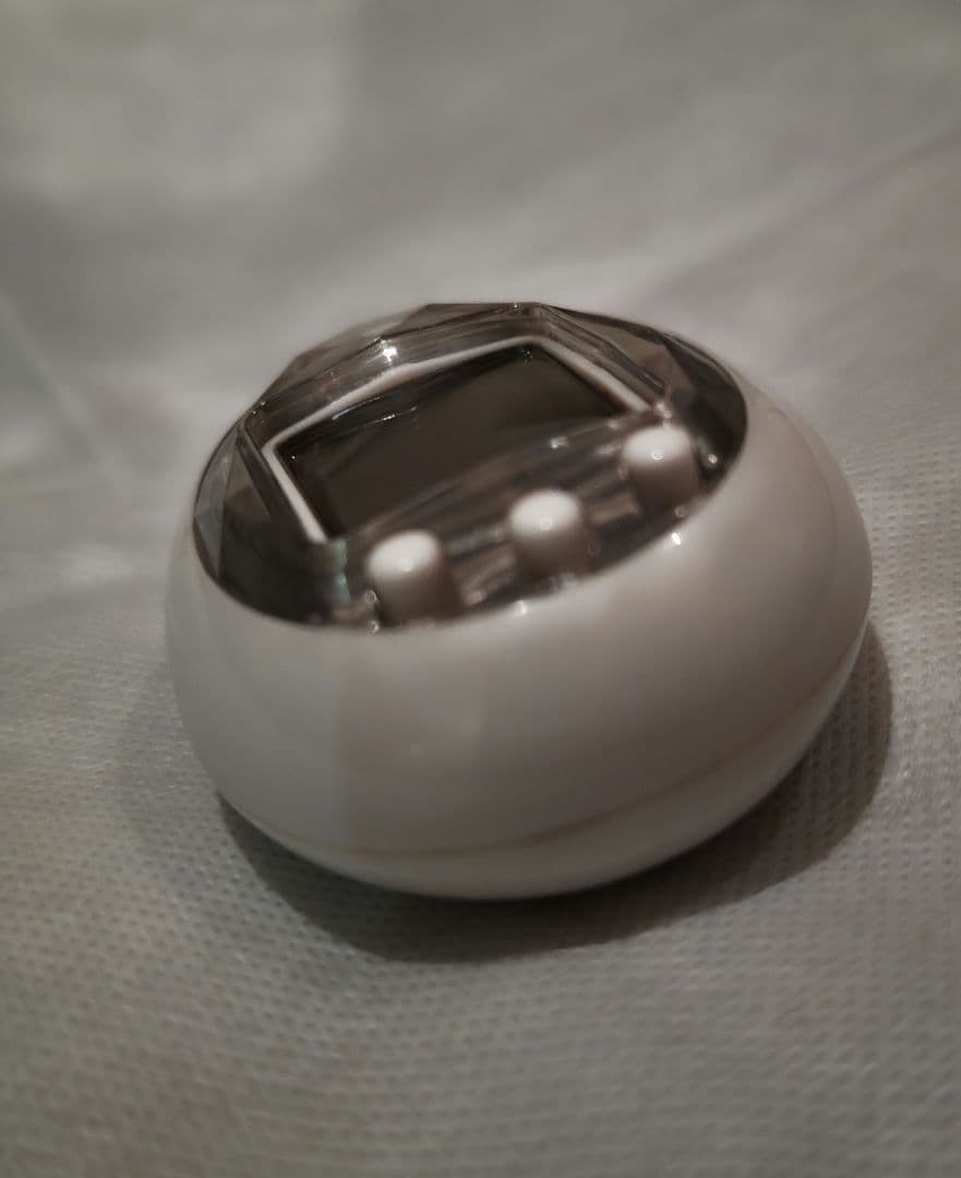 たまごっち Tamagotchi iD white 動作確認済み