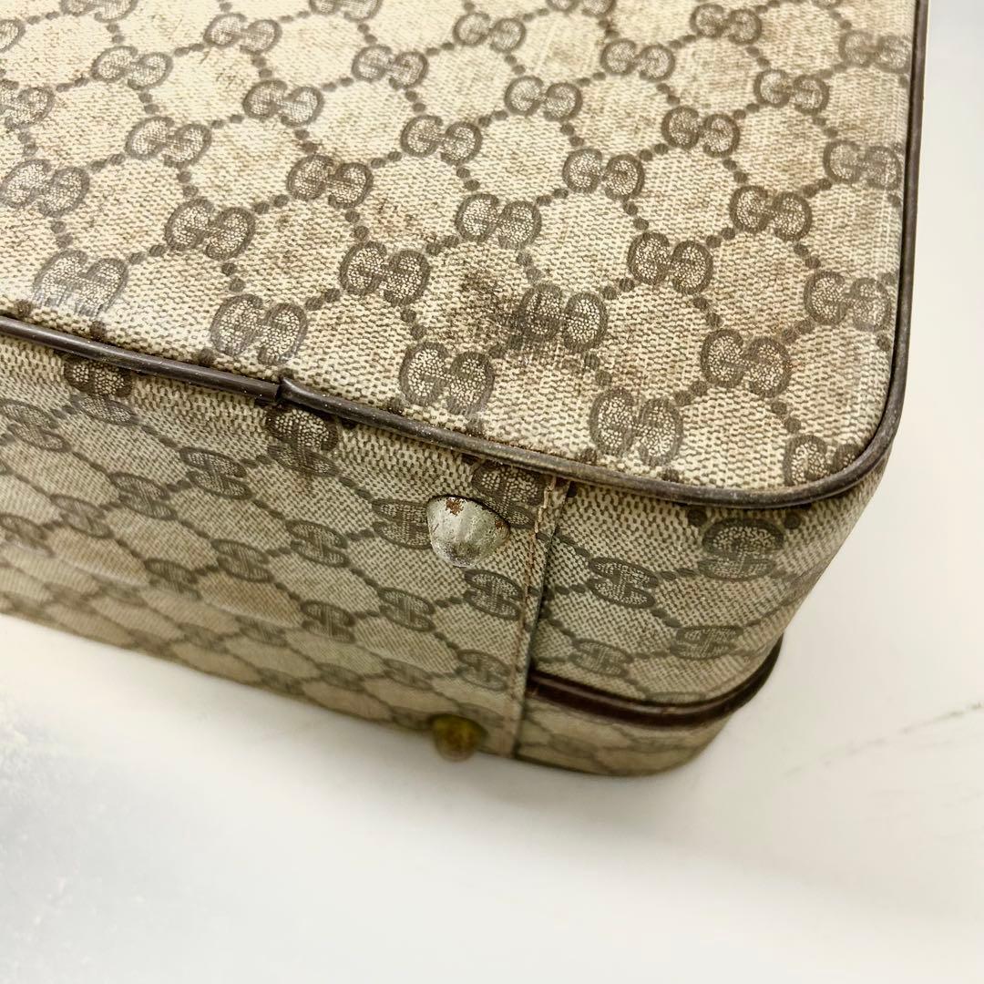 グッチ　オリベッティ　タイプライター