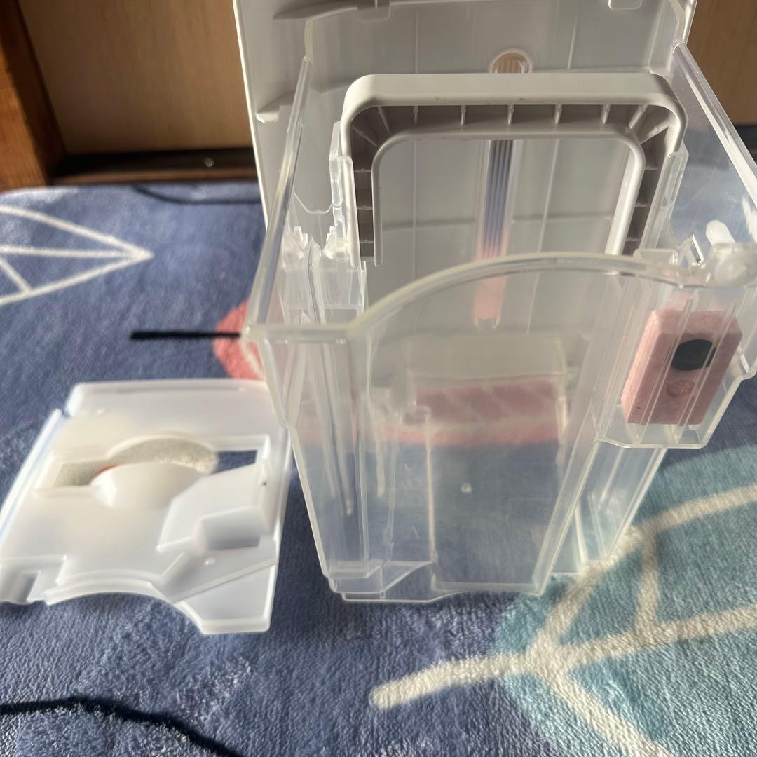 美品　シャープ衣類乾燥除湿機 【中古】CM-R100-Wホワイト2024年製