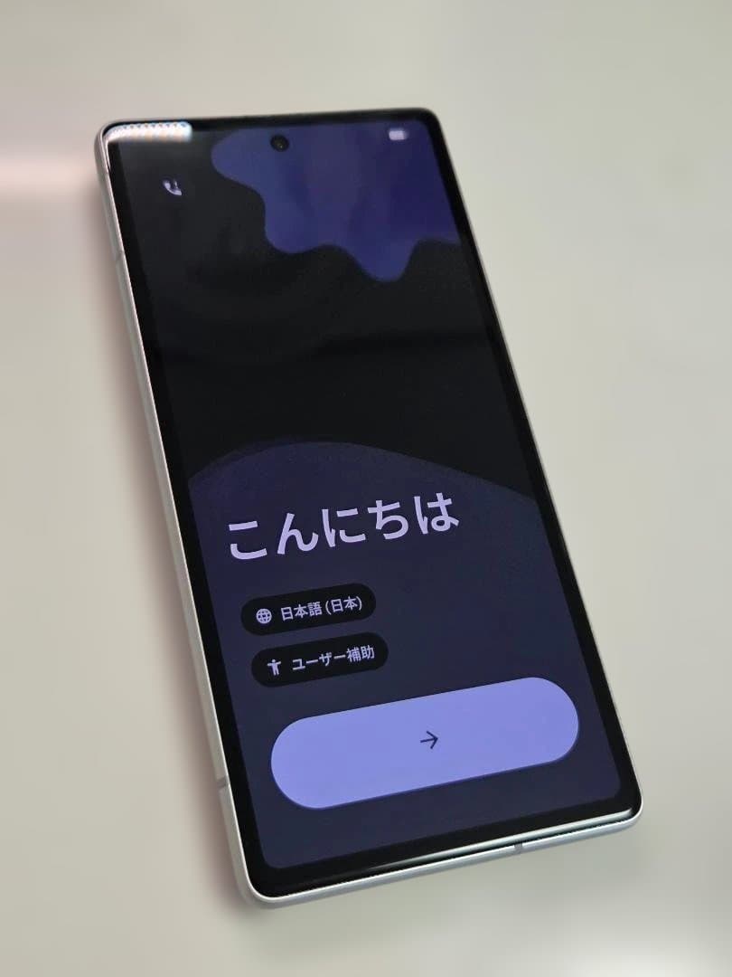 美品 Pixel 7a  ホワイト 128GB（ガラスフィルム付）