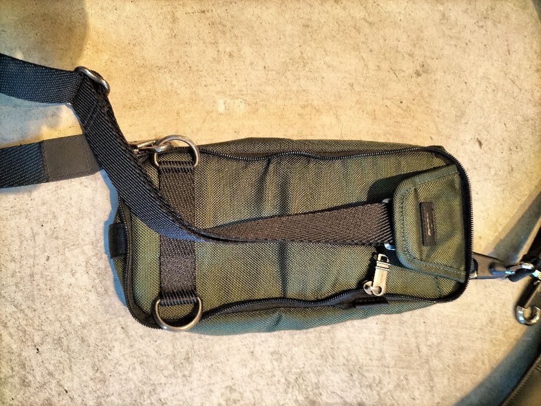 美品トゥミ ALPHA BRAVO 2WAYバッグ　ショルダー