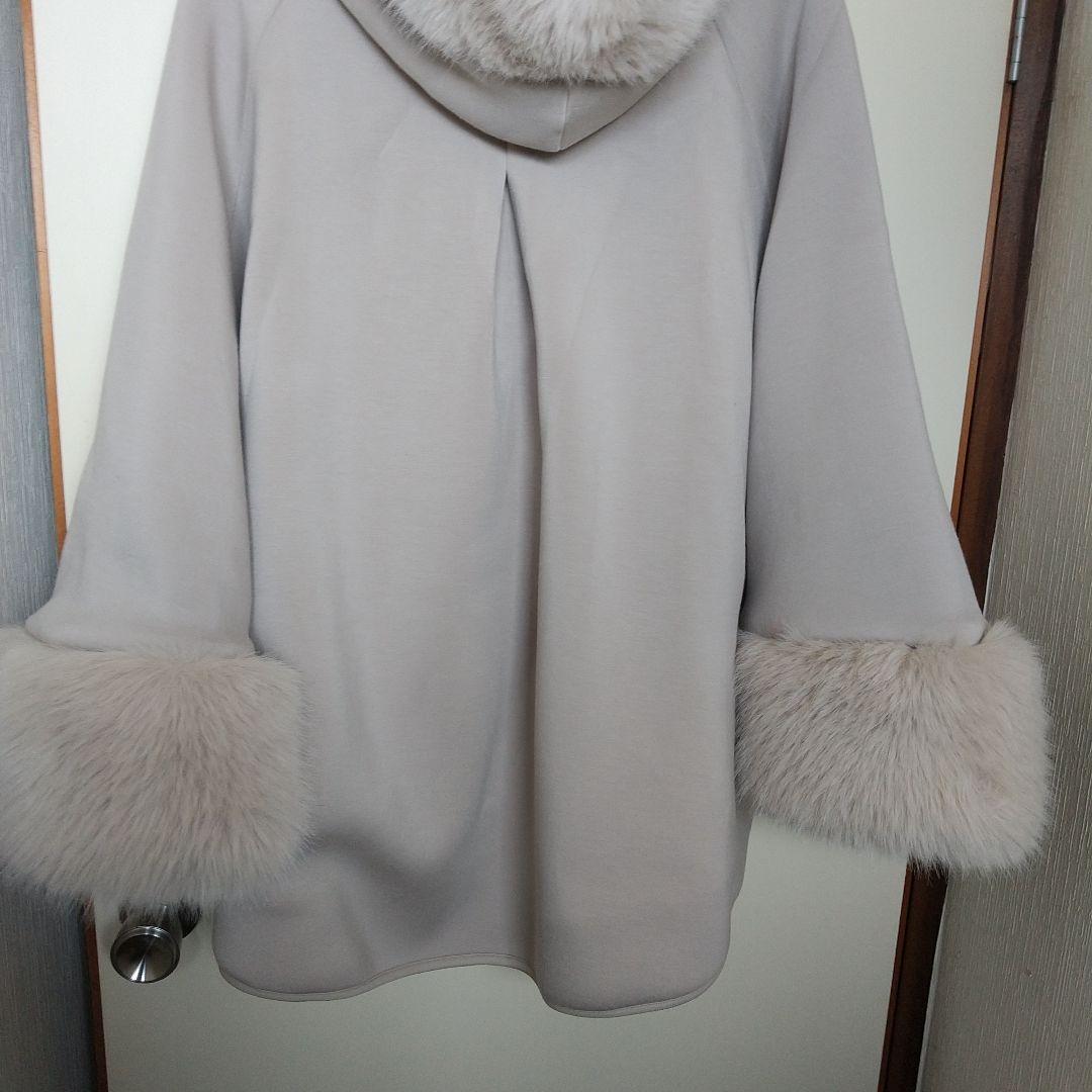 み*み様 ヤマダヤファー付ポンチョ