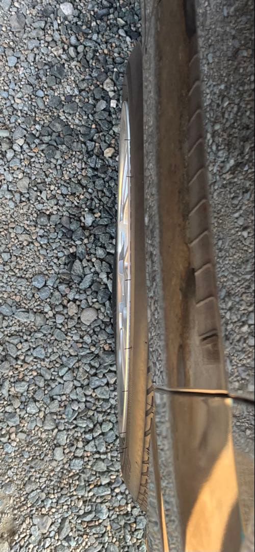 14インチ 6j pcd100、114.3 ET38 タイヤ、ギリ使えるのでは？