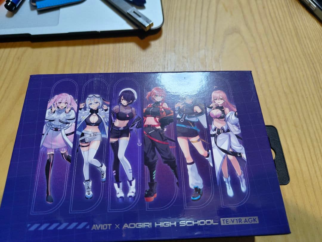 AVIDOT x AOGIRI HIGH SCHOOL ワイヤレスイヤホン