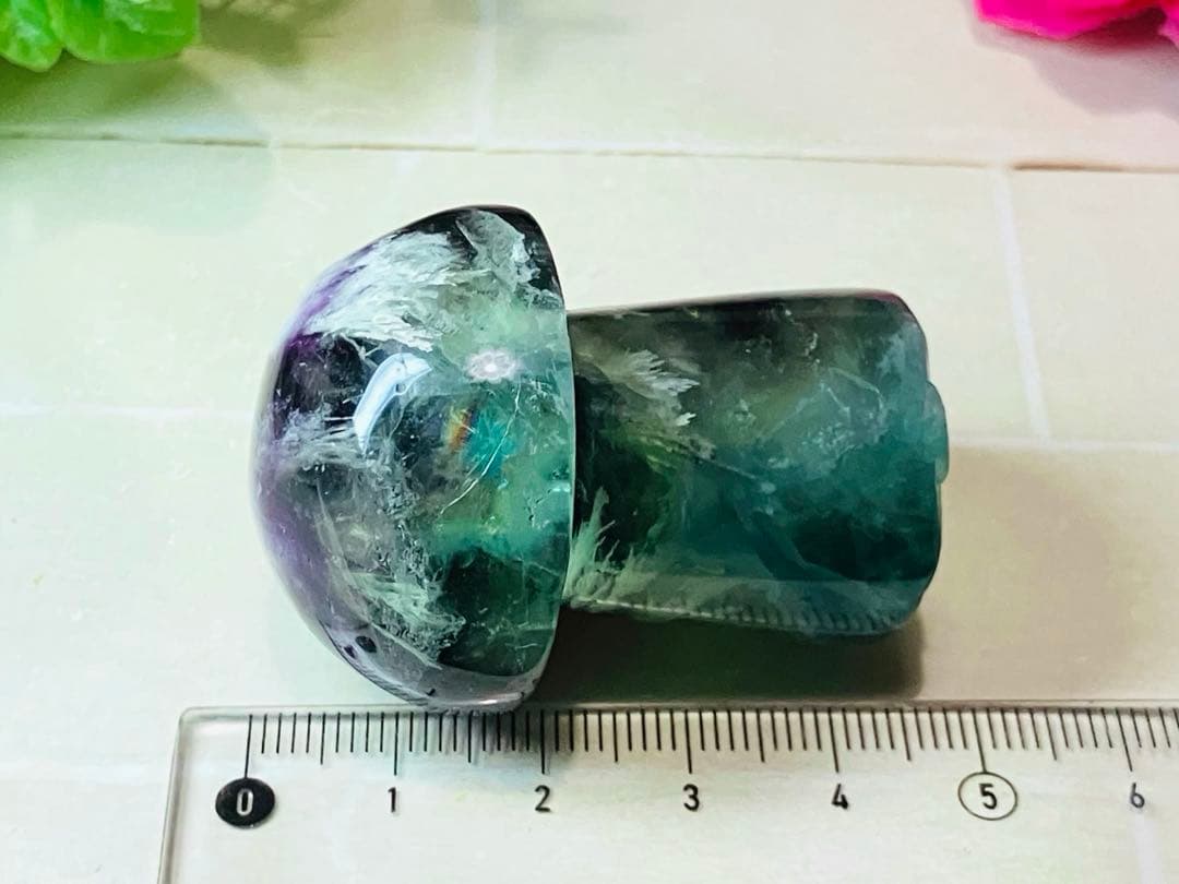 エンジェルフェザー　万華鏡　フローライト　マルチカラー　蛍石　きのこ　原石