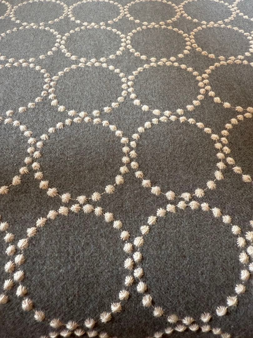 ミナペルホネン生地使用スツール　イス　椅子 オットマン　インテリア雑貨　家具