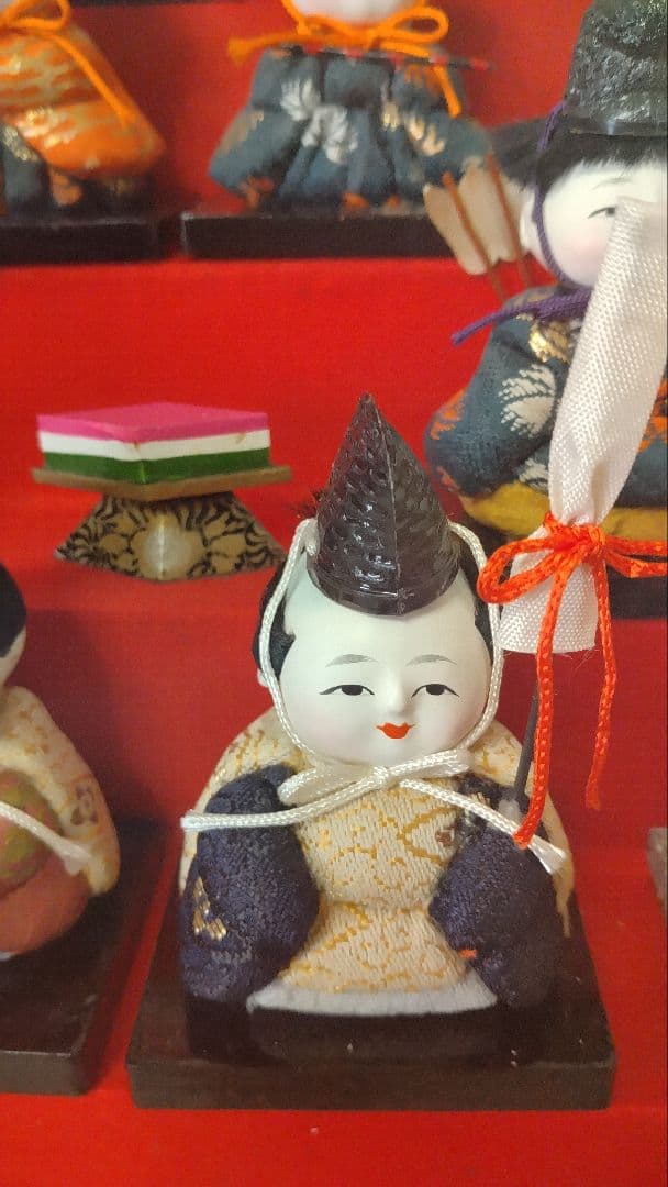 雛人形セット 15体 伝統的装飾付き