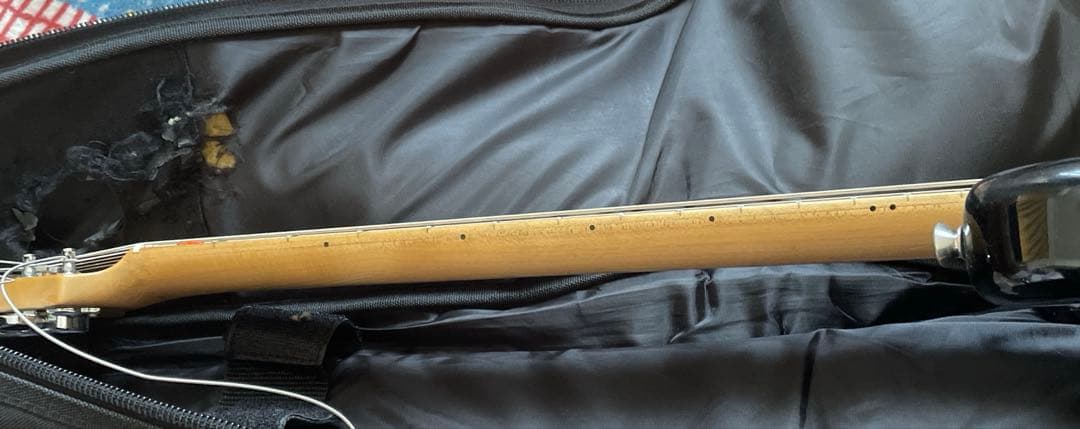 Squier Stratocaster エレキギター