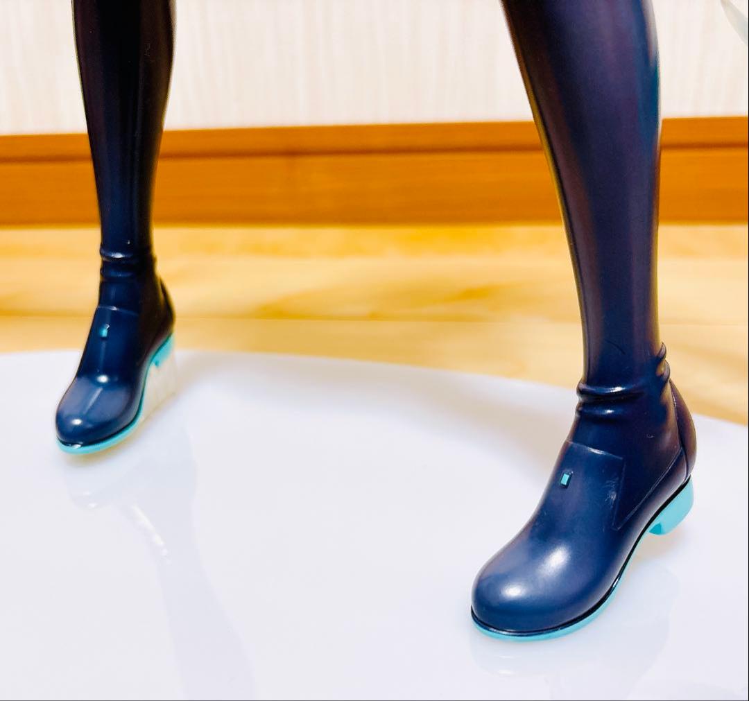 送料込み◎匿名配送◎ 初音ミク V3 1/4スケール　フィギュア