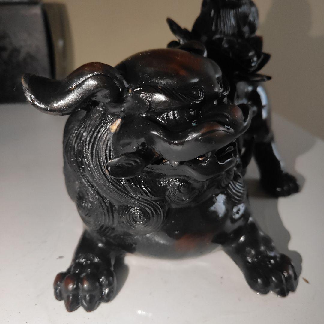 【美品】牡丹獅子 照雲作　青銅製　置物 黒漆調 魔除け 縁起物 彫刻