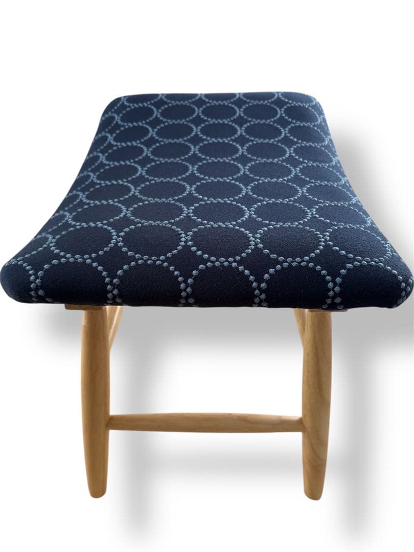 ミナペルホネン生地使用スツール　イス　椅子　チェア　オットマン　インテリア　家具