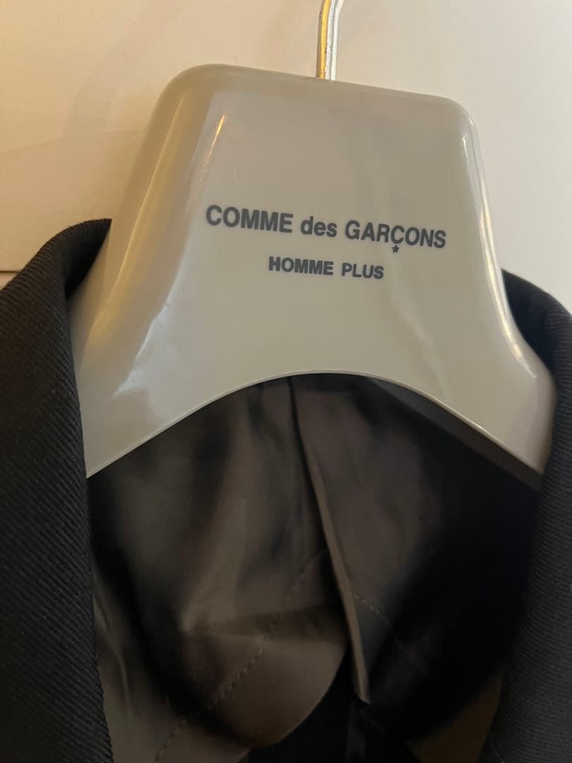 COMME des GARÇONS HOMME PLUS 黒スーツ