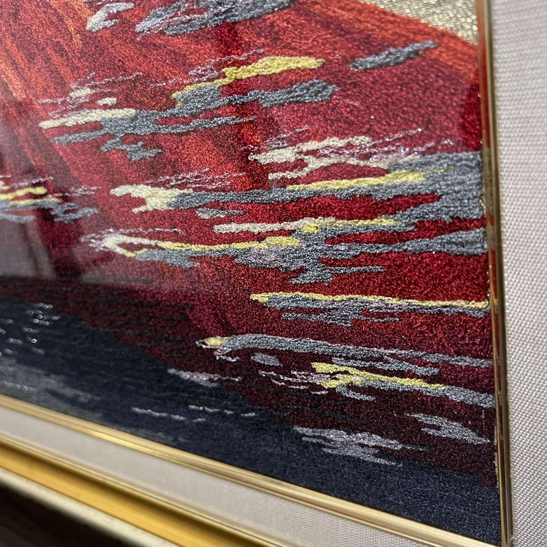 縁起物！ 赤富士 刺繍絵 額縁 F6号 ゴールド アンティー ク 送料無料