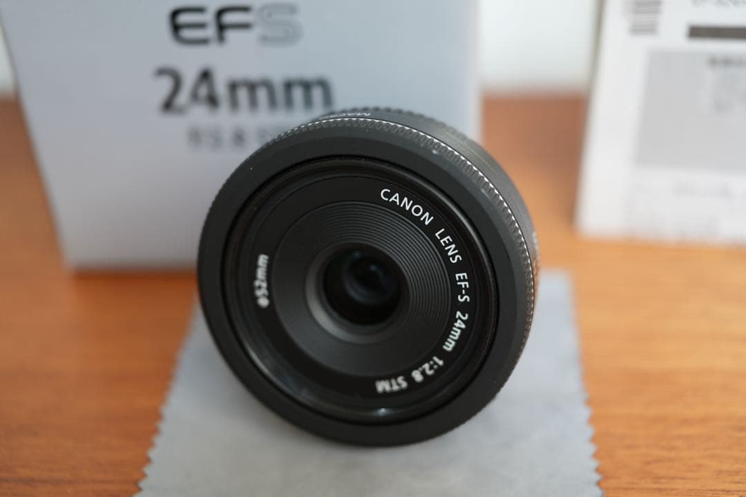 EFS24mm F2.8 STM　キヤノン　単焦点　APS-C対応 　CANON