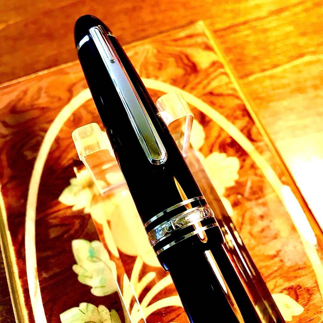 ☆超お勧め☆美しいモンブランマイスターシュテック146プラチナライン(M)14K